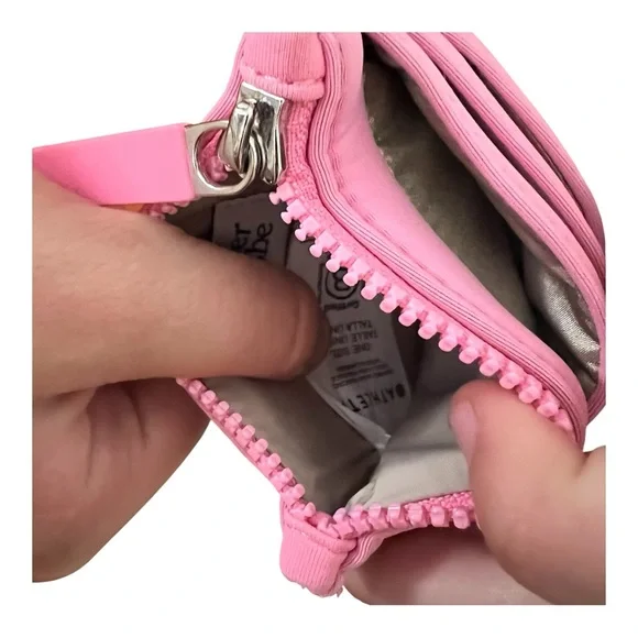 ATHLETA Diem Cardholder In
Raphanus Pink “Power of She” GUC! - Picture 5 of 5